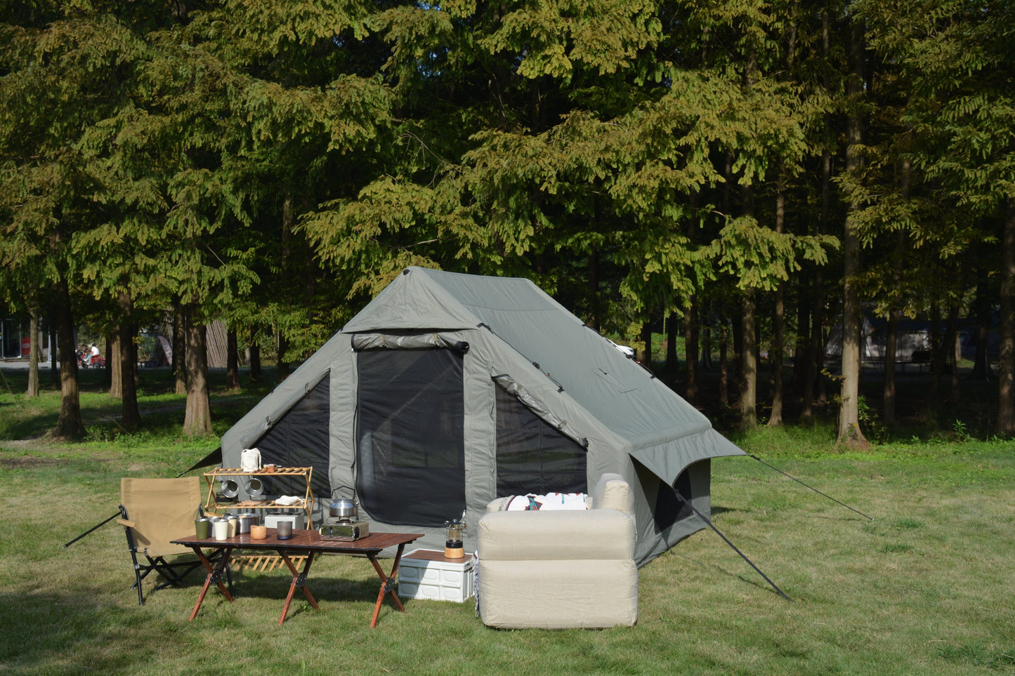 Lucvara 4-6 Person Inflatable Camping Tent, 4-Season Glamping Tent with Easy Setup, Waterproof and Windproof Air Tent, Portable Self-Supporting Outdoor Tent – Green